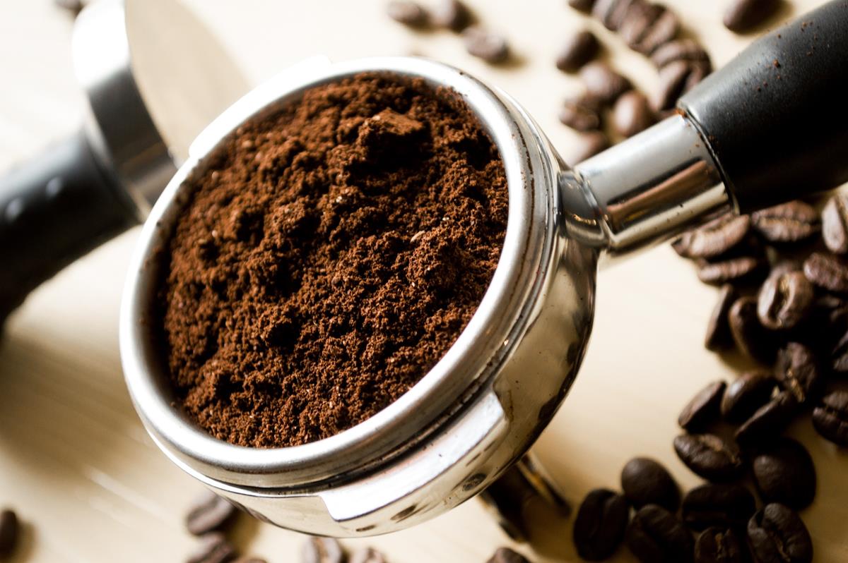 5 ideas for using coffee grounds
